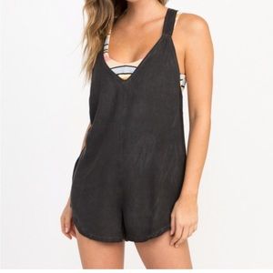 RVCA romper